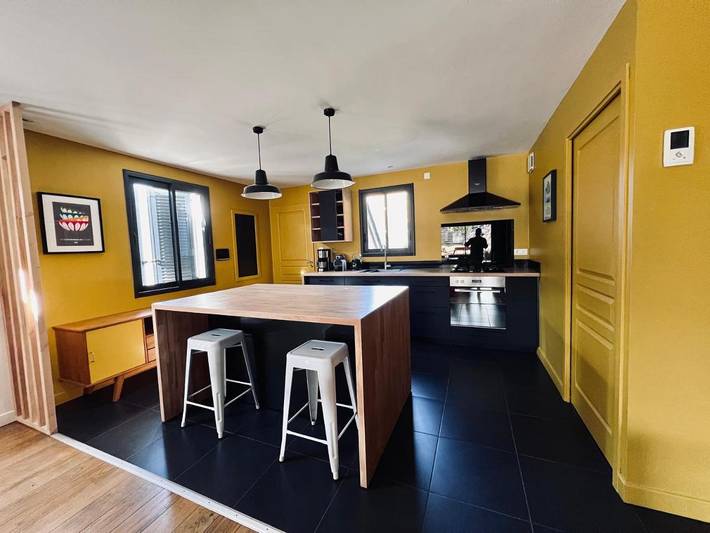 Location de vacances pour 6 personnes, avec vue et jardin à Cazaux-Debat - 4