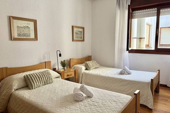 Apartamento entero, Apartamento Mari Galante 20810 in Santiuste, Argoños