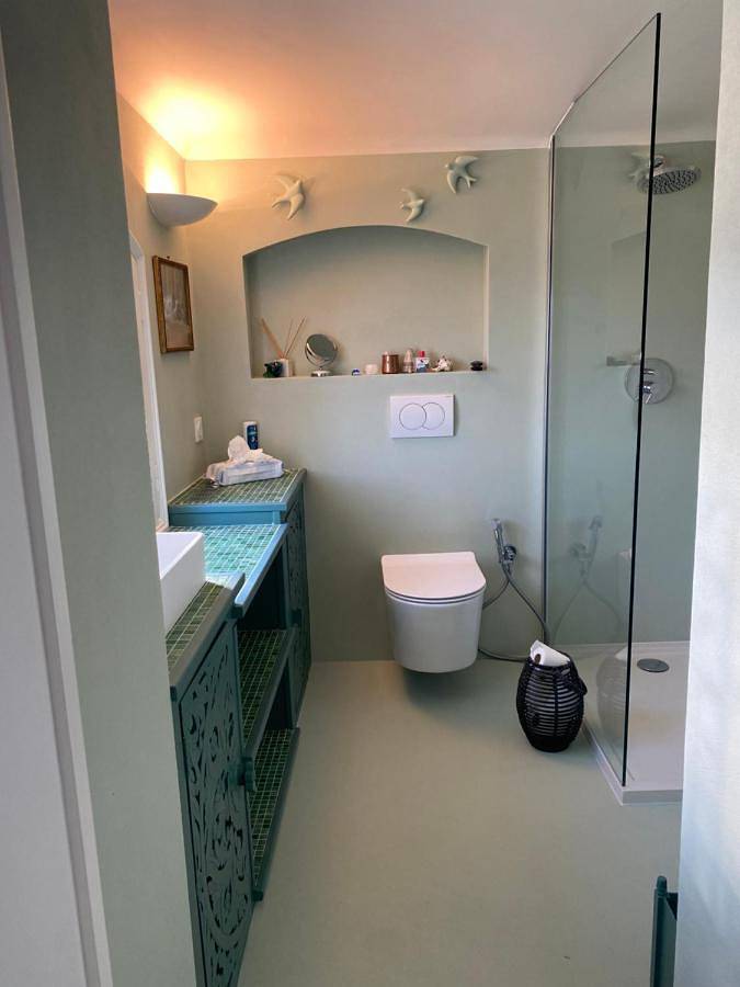 Chambre d’hôte pour 2 personnes, avec piscine et jardin ainsi que vue et terrasse à Grasse - 2