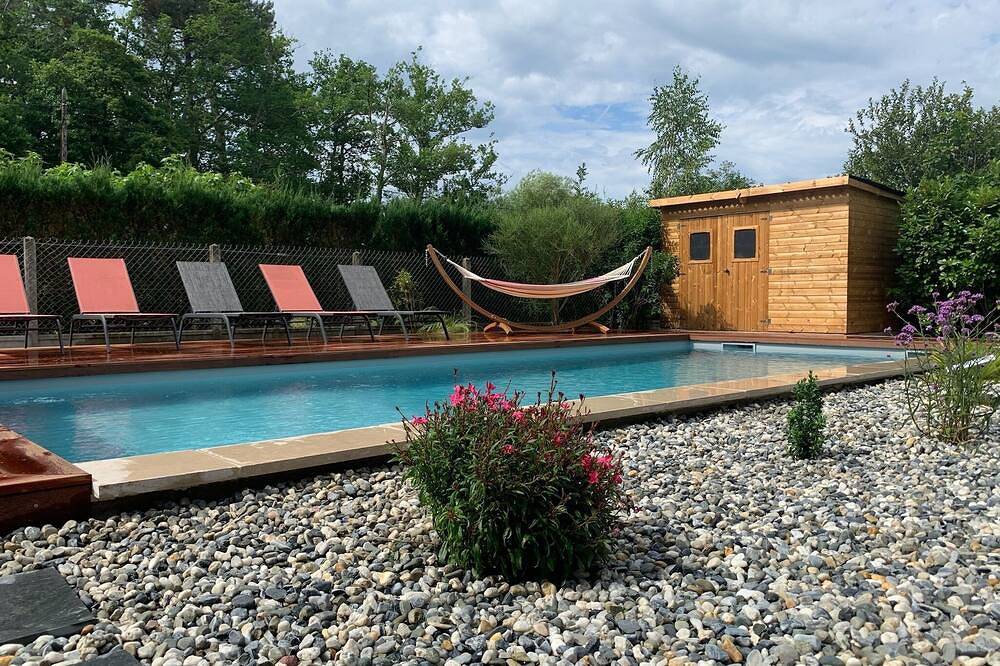 Agréable villa de 8 Personnes - Piscine Chauffée - Climatisée in Azur, Côte d’Argent