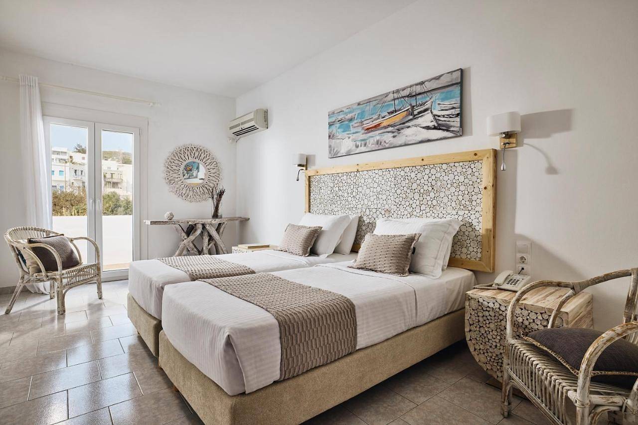 Standard Double or Twin Room in Milos