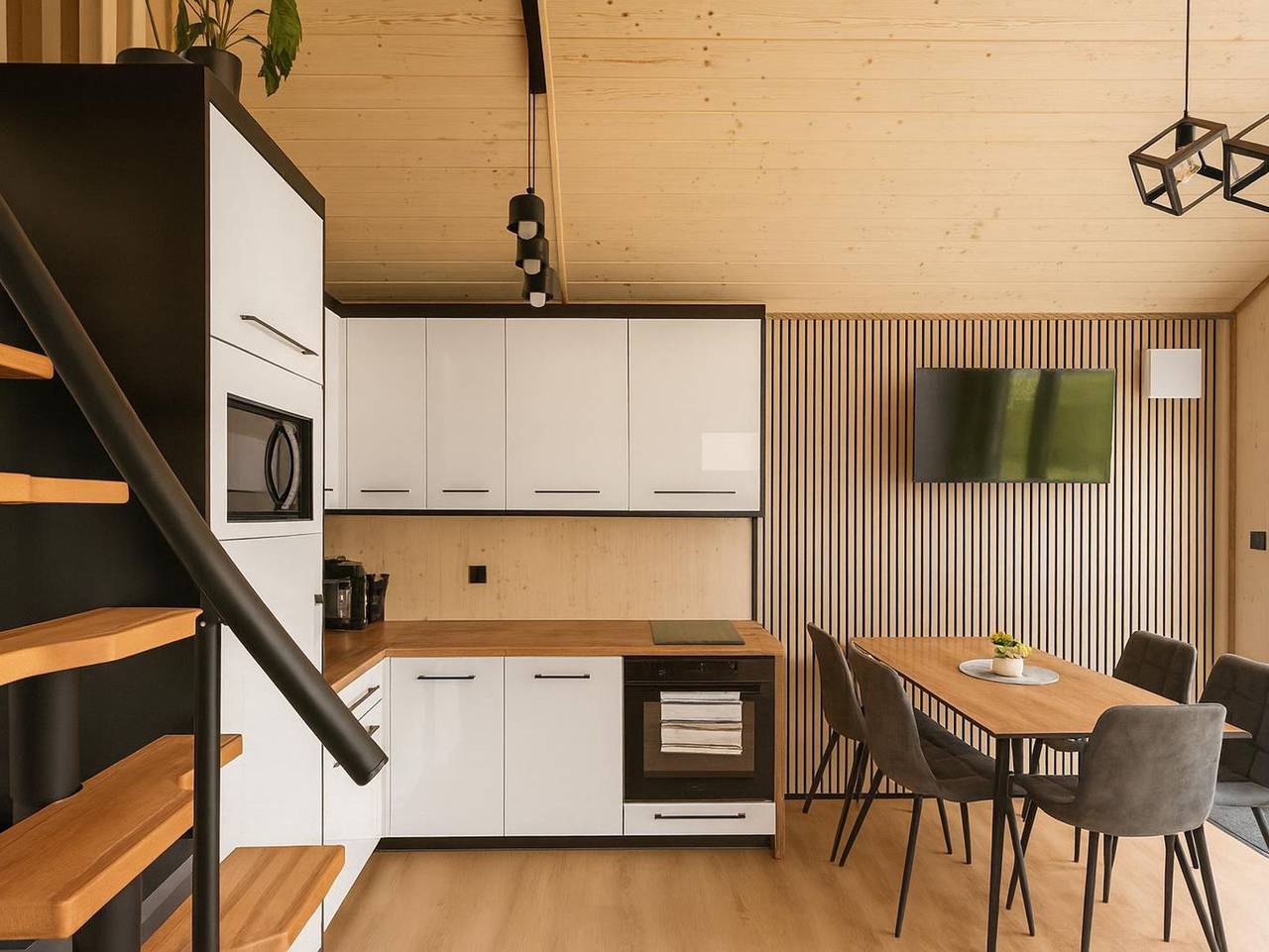 Smi'S Tiny - Ferienhaus, Dusche, Wc, 2 Schlafräume in Ebensee, Traunviertel