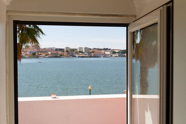 Ganze Wohnung, Seixal Bay Apartments - Loft in Seixal, Arrentela e Aldeia de Paio Pires, Halbinsel von Setúbal