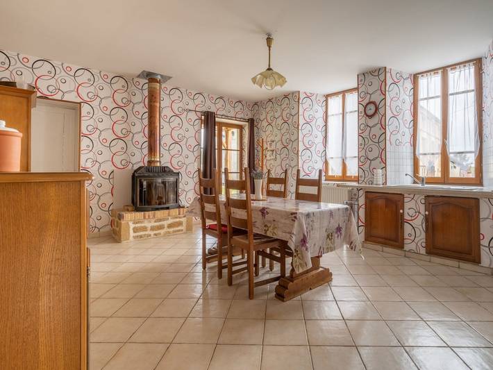 Location de vacances pour 6 personnes, avec jardin à Nouart - 3