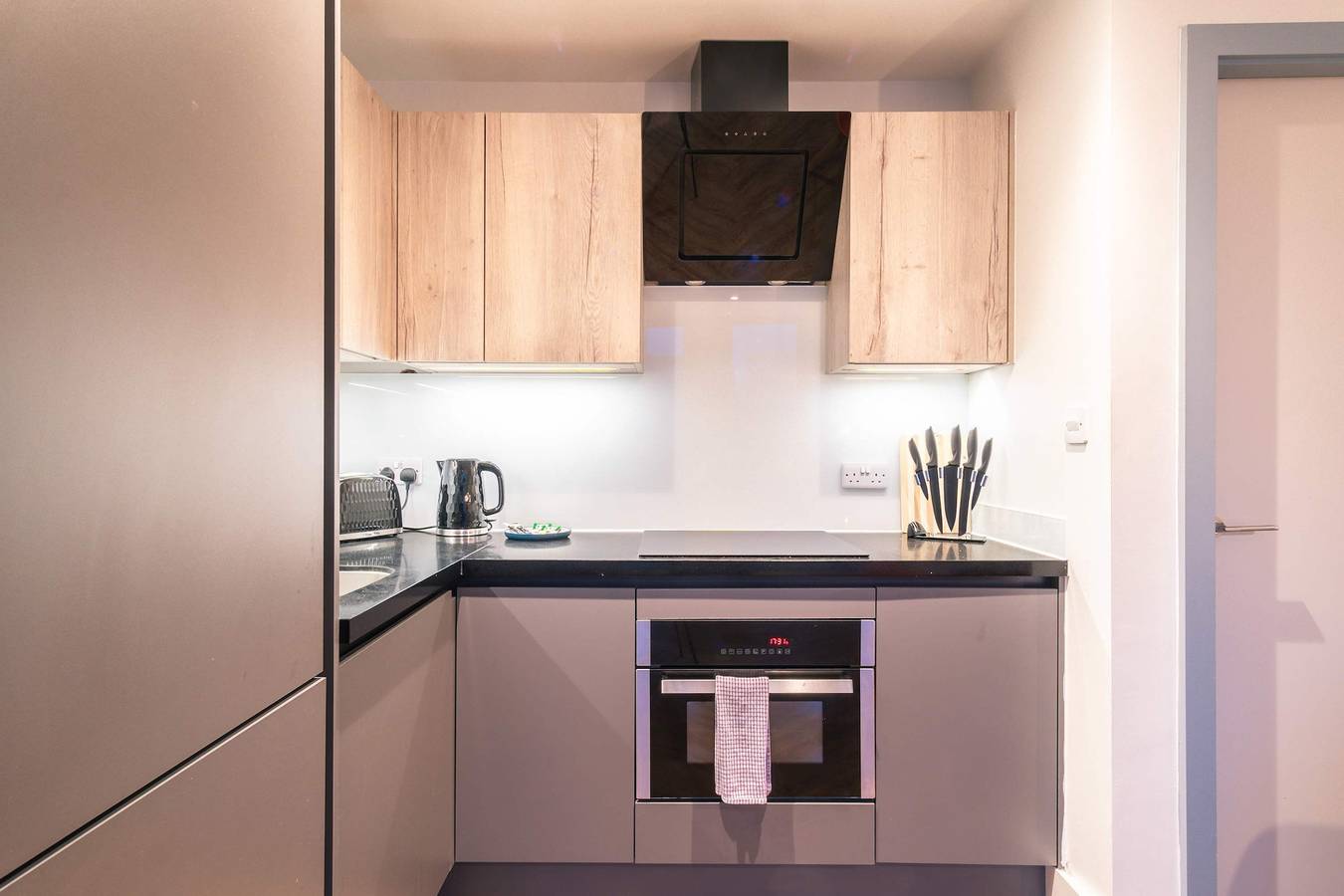 Ganze Wohnung, Chic 2-Bed City Centre Flat – Safe & Comfortable in Greater Manchester