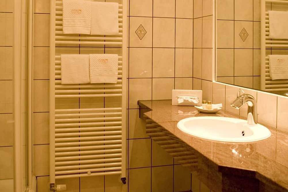 Giebelzimmer - Hotel Landhaus Weber in Heimbach, Rureifel (Nordrhein-westfalen)