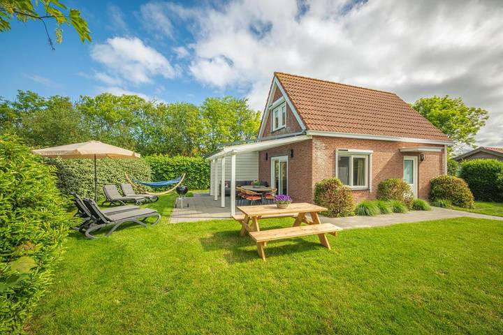 Lodge für 4 Personen, mit Terrasse und Garten in Domburg