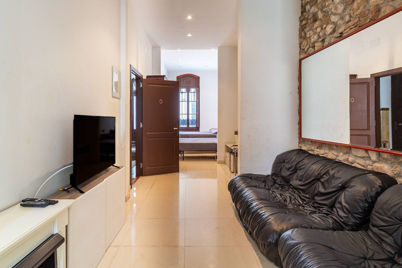 Apartamento entero, Apartamento 'Loft' con piscina compartida, Wi-Fi y aire acondicionado in Santa Coloma de Farners, Provincia de Gerona