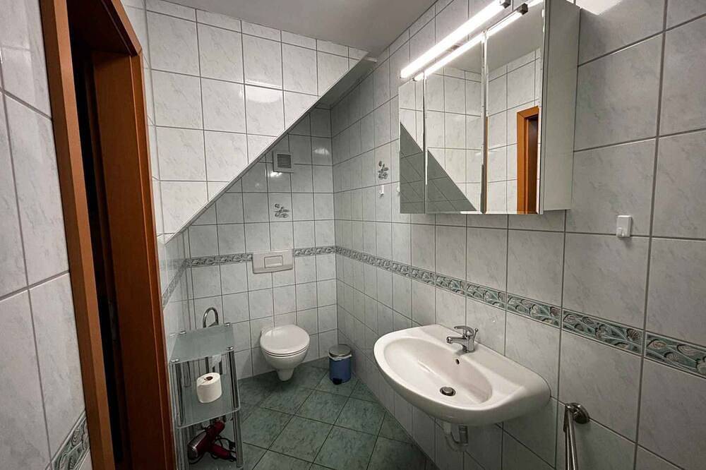 Entire apartment, Holiday apartment Terrace overlooking the water in Dewichow, Mellenthin