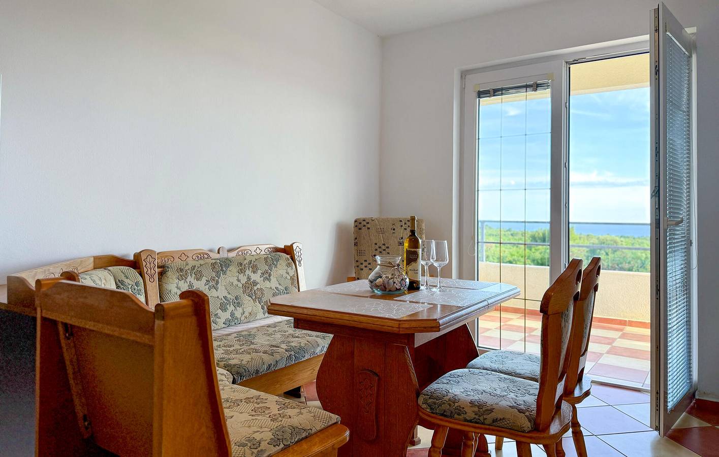 Apartamento vacacional entero, Apartamento de vacaciones para 6 personas con terraza in Sveti Lovrec Labinski, Costa Este de Istria