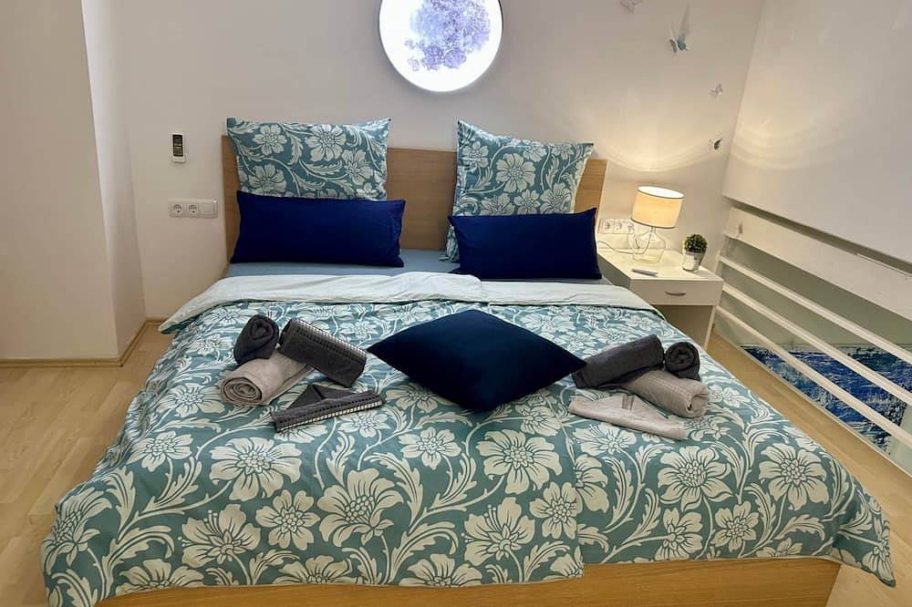 Ganze Wohnung, Tanis Ocean Loft Apartment in Martinscica, Cres