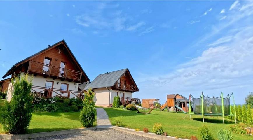 Domek letniskowy dla 7 osób, z Balkon i Jacuzzi oraz Taras i Ogród w Istebna