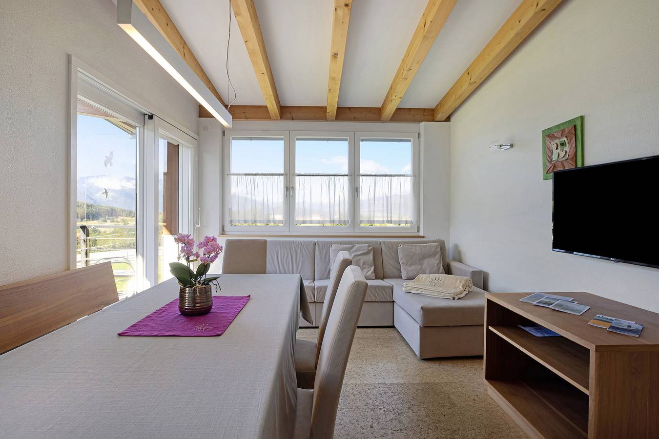 Appartamento intero, Appartamento "Kronsun - Kraft" con vista sulle montagne, balcone e giardino in Perca, Plan de Corones