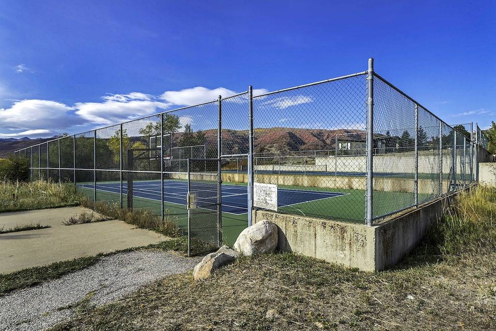 Ganze Wohnung, New remodeled Scandinavian theme Condo with Beautiful Mountain Views in Eden (UT), Uinta Wasatch Cache National Forest