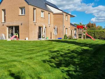 Gîte pour 2 personnes, avec vue ainsi que terrasse et jardin à Hénin-Beaumont
