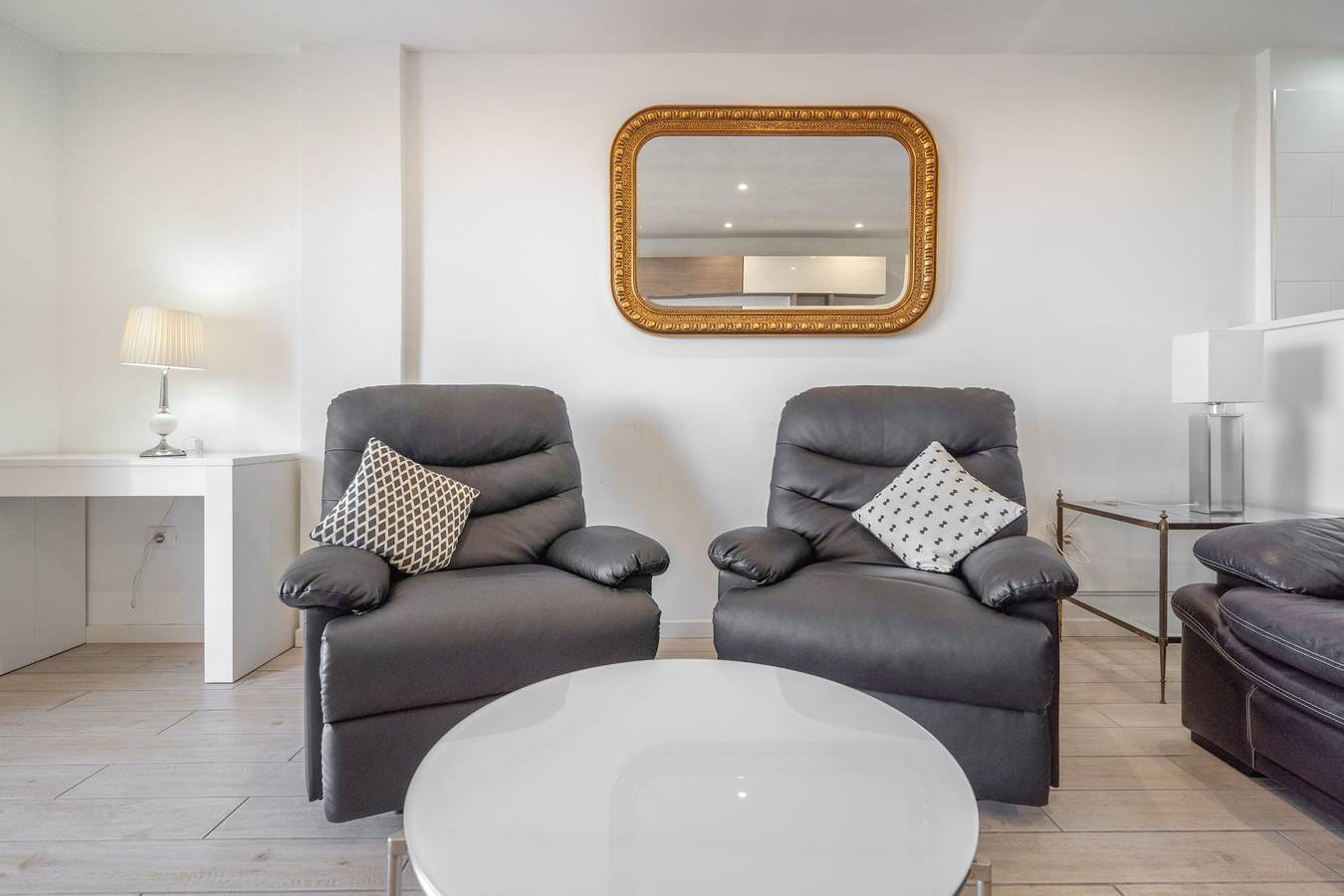 Apartamento entero, Apartamento de vacaciones para 4 personas con balcón in Los Cristianos, Arona 