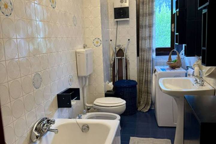 Appartamento intero, Casa Vacanze Caspoggio.Appartamento vicino ai luoghi di interesse locali in Caspoggio (Borgo), Caspoggio