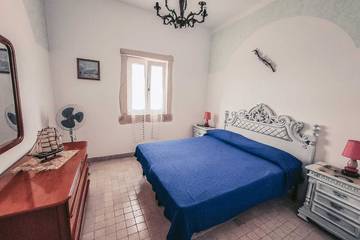 Maison De Vacances pour 8 Personnes dans Torre Pali, Salve, Photo 1