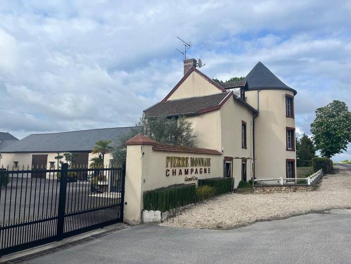 Cottage pour 16 personnes, avec jardin et vue à Verzy