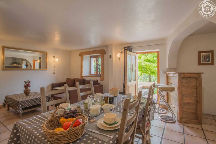 Gîte pour 4 personnes, avec jardin à Séez - 4