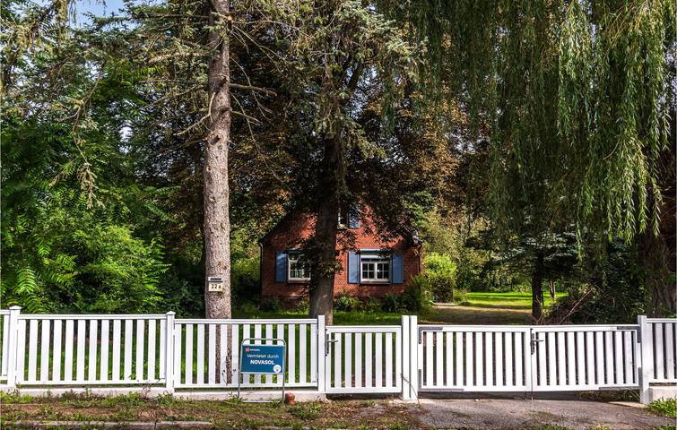 Ferienhaus für 6 Personen, mit Terrasse und Garten in Neukloster