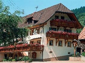 Hotel für 2 Personen, mit Terrasse und Balkon/Terrasse in Simonswald