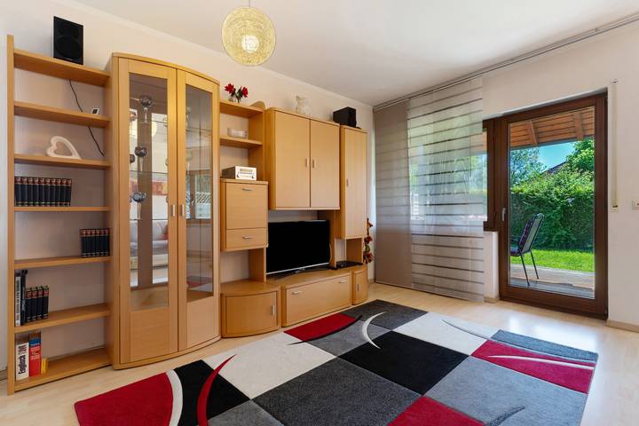 Maison de vacances '110qm, 4 Schlafzimmer' avec terrasse privée, jardin privé et Wi-Fi in Ottenheim (Schwanau), Schwanau