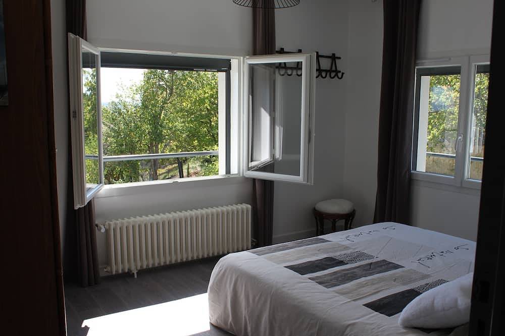 Apartamento entero, Imhotep- recharge your batteries! in Châtelguyon, Parque Natural Regional Volcans d'Auvergne