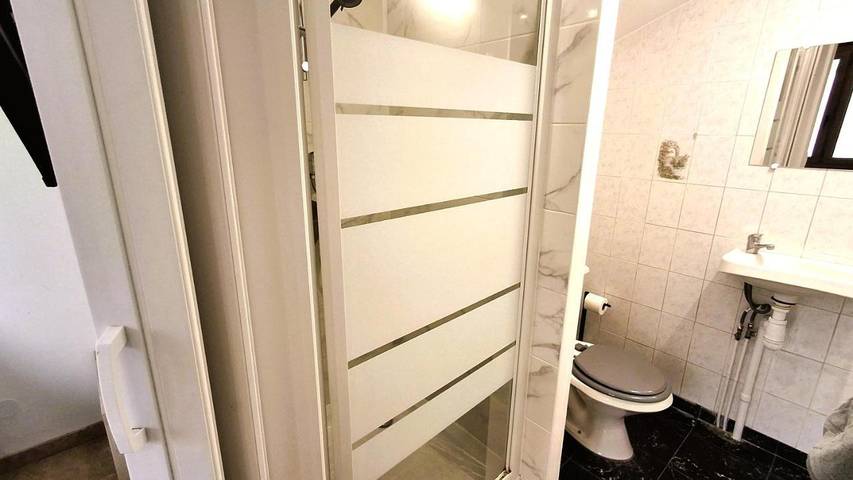 Gîte pour 2 personnes, avec jardin et terrasse à Neuilly-sur-Marne - 4