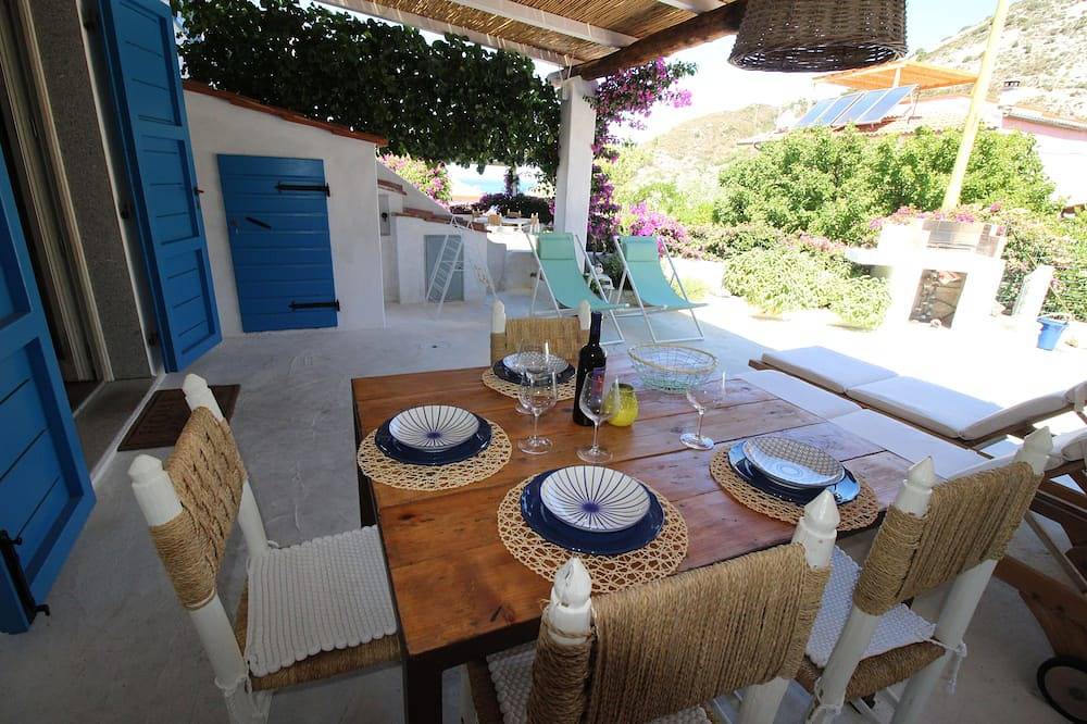 Cottage  Deluxe  sulla costa del sole a 80 m dal mare loc. Chiessi in Chiessi, Isola d'Elba
