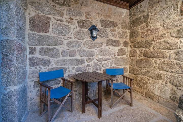 Location de vacances pour 2 personnes, avec piscine et jardin, animaux acceptés dans Refóios do Lima - 3