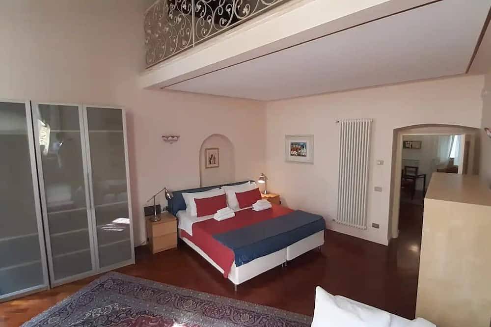 Entire apartment, A romantic stay in medieval Spoleto in Spoleto, Perugia Province