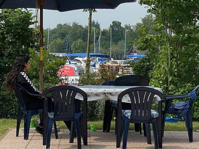 Ferienhaus für 6 Personen, mit Sauna und Seeblick sowie Terrasse in Röbel-Müritz