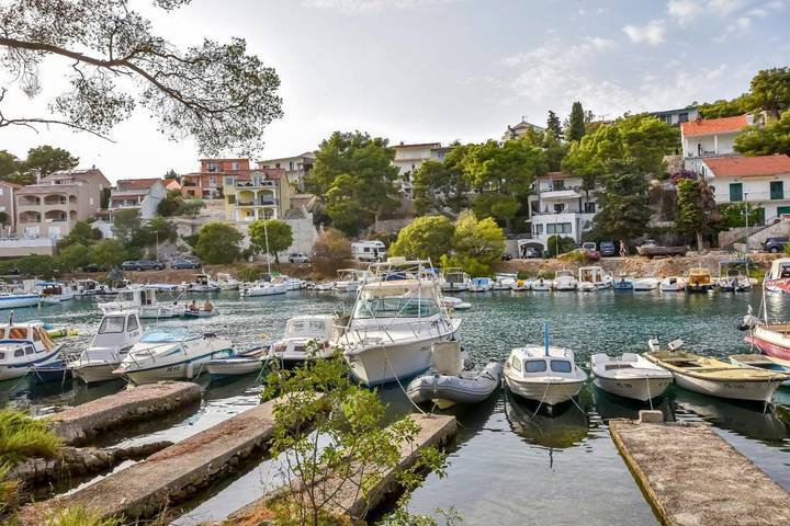 Ferieleilighet for 2 personer, med Terrasse i Primosten