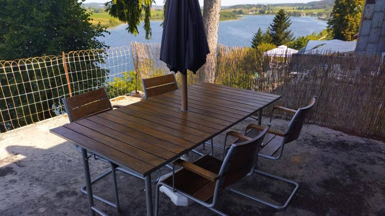 Three-Bedroom House in Grande-Rivière, Parc naturel régional du Haut-Jura