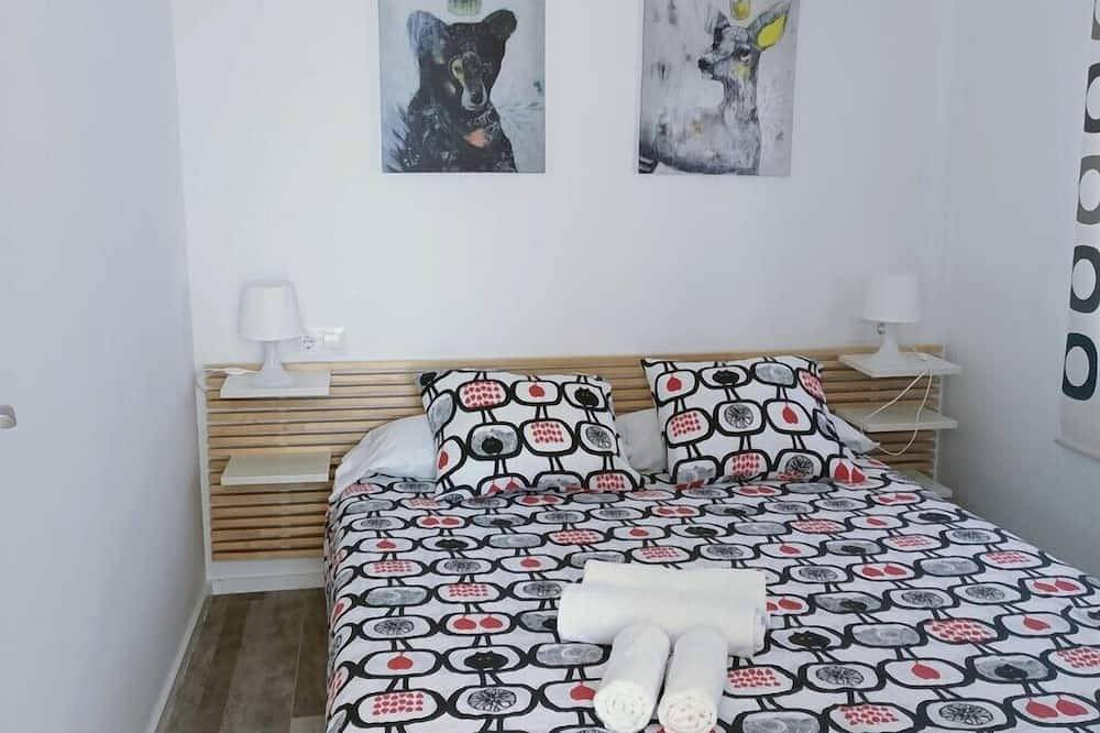 Una casita con piscina privada in Oliva, Costa Blanca