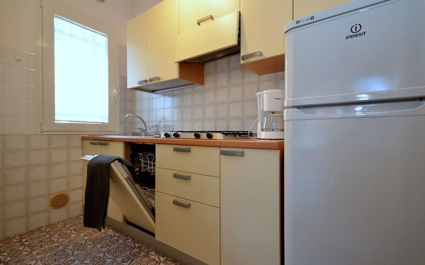Charmante Villa mit schönem Garten in Lignano Pineta, Lignano Sabbiadoro