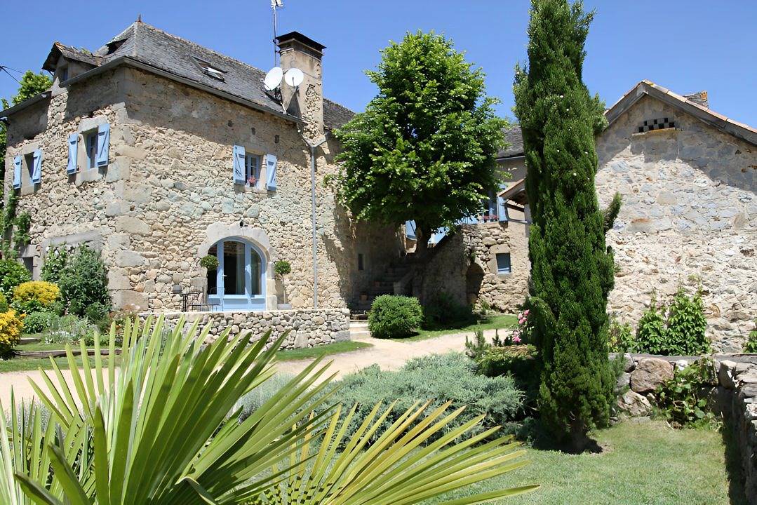 La Maison d'Emile chambre d’hôtes de charme - La Chambre du Levant in La Fouillade, Massif central