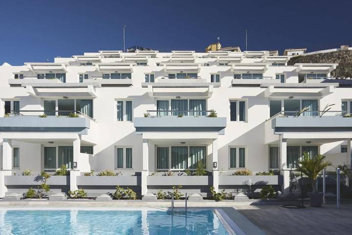 Apartahotel para 3 personas, con Terraza además de Piscina y Sauna en Gran Canaria Sur