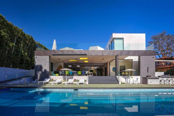 Villa pour 14 personnes, avec piscine ainsi que jacuzzi et balcon à Beverly Hills - 2