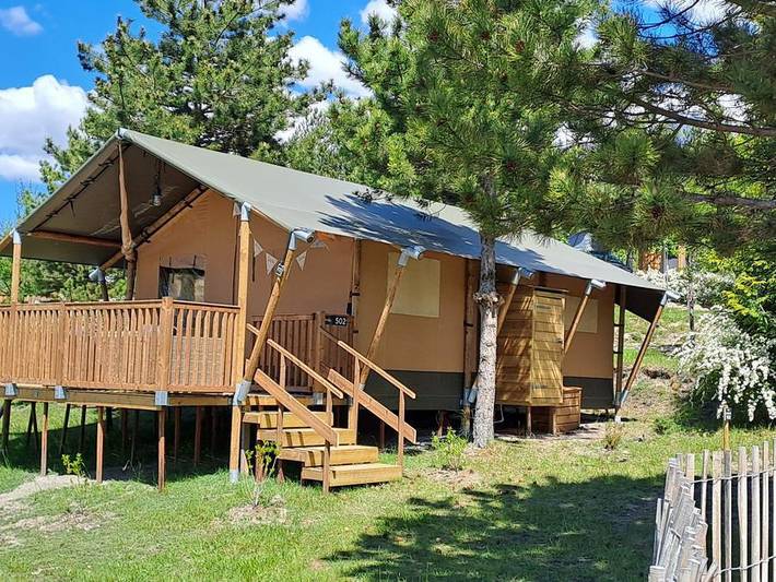 Camping Sunêlia La Presqu'île - Safarizelt 6 personen - Zelt Lodge Prestige Plus - 2 Zimmer - 1Sdb - 35m² in Prunières, Nationalpark Écrins