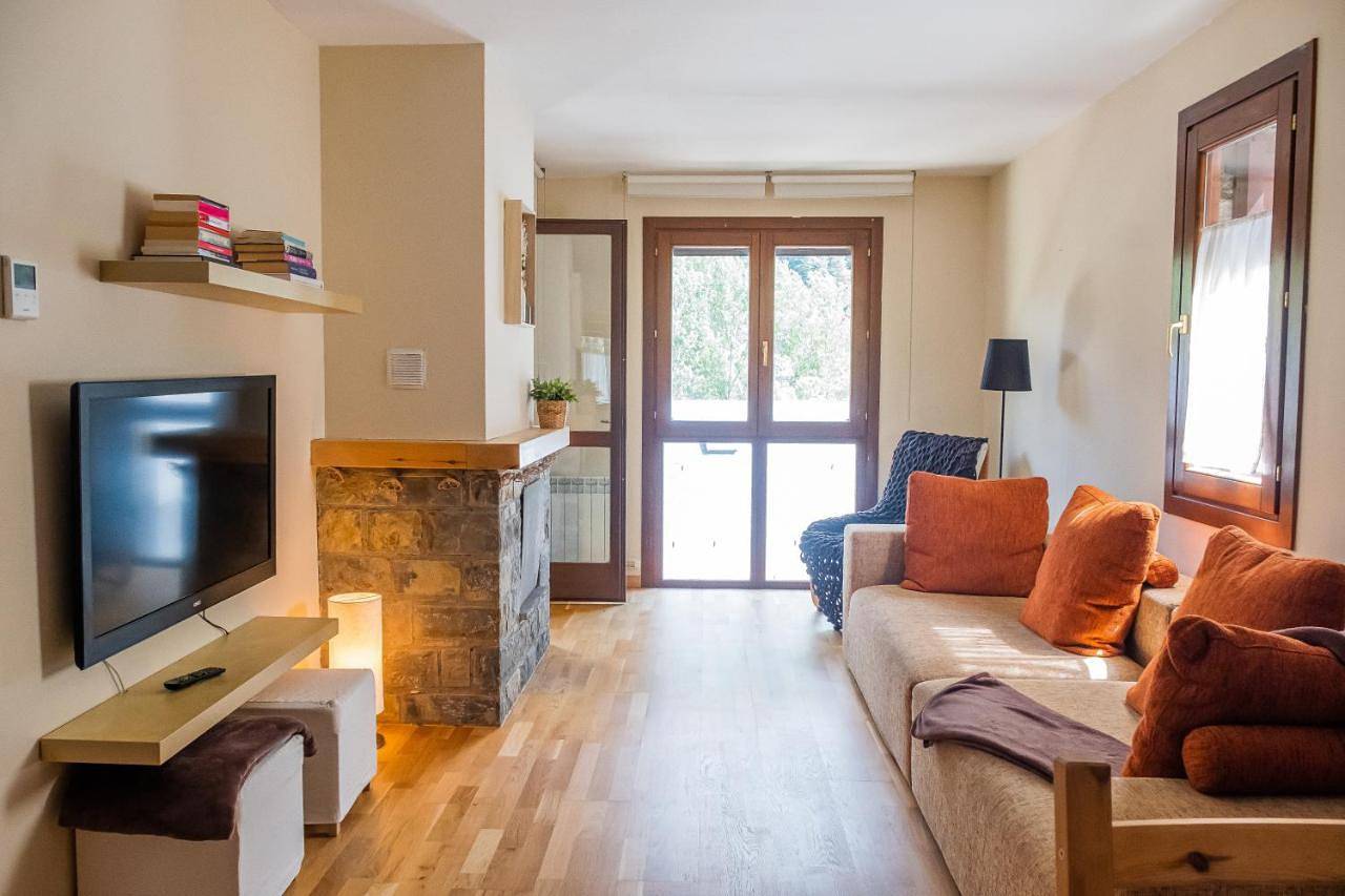Appartement entier, El Descanso del Sol - Apartamento en Pirineos in Plan, Pyrénées Aragonaises