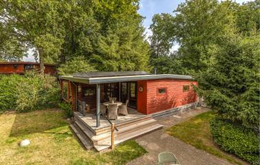 Gîte pour 4 personnes, avec terrasse et vue dans Erm
