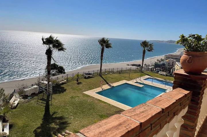 Location de vacances pour 6 personnes, avec Balcon et Piscine dans Reserva del Higueron