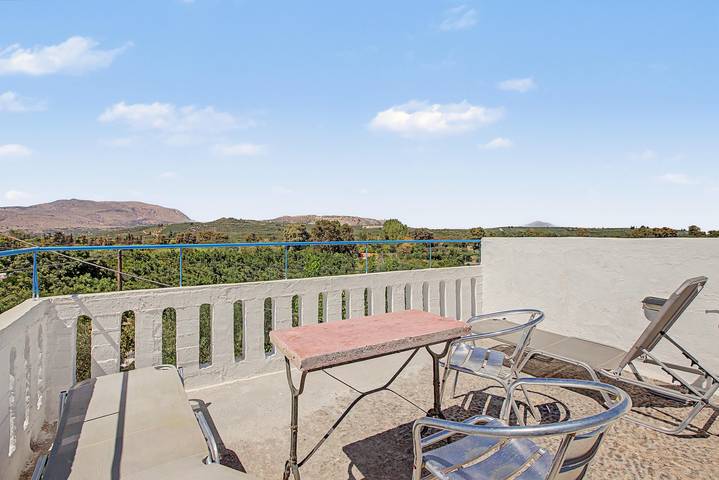 Bungalow für 3 Personen, mit Balkon und Garten