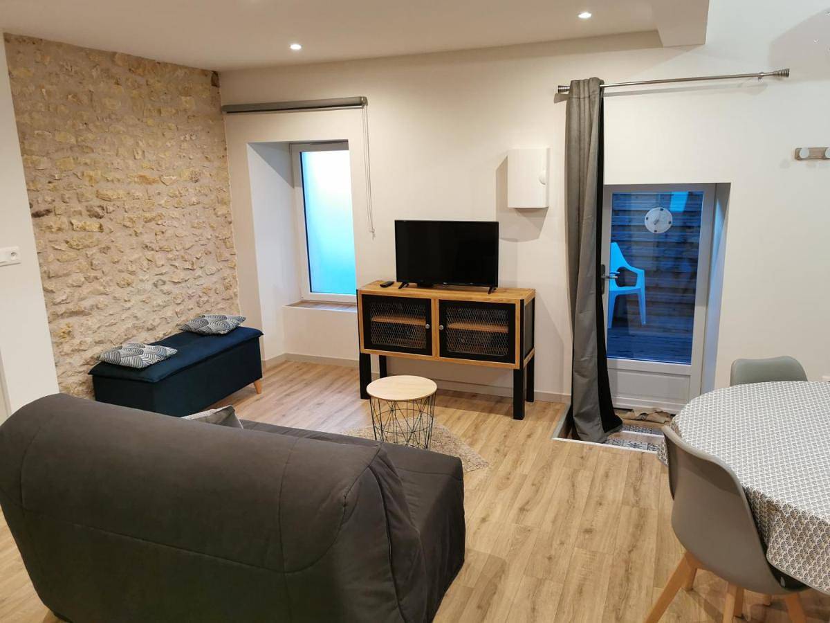 Appartement entier, Studio Climatisé 38m2 Poitiers proche Futuroscope in Buxerolles, Vienne (France)