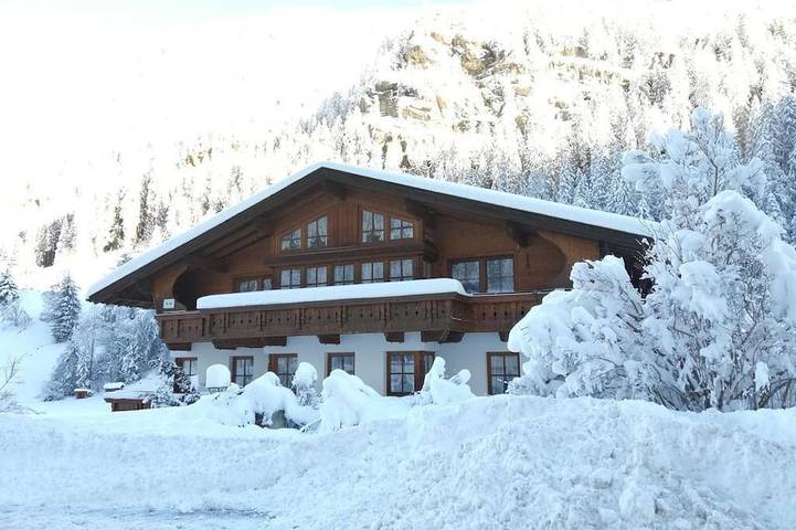 Hütte für 4 Personen, mit Garten und Sauna im Pitztal