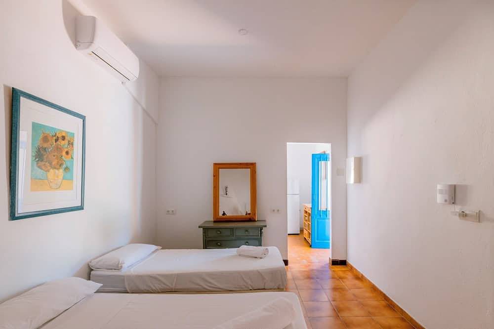 Villa Alexa near to Playa Den Bossa or San Antonio in San José (Ibiza), Sant Josep de sa Talaia