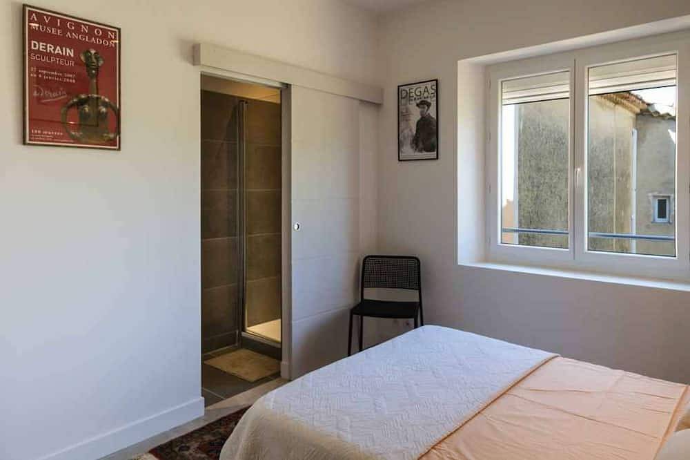 Welcome to Ryokufu House.<br>House for up to 8 people in Châteauneuf-du-Pape, Vaucluse