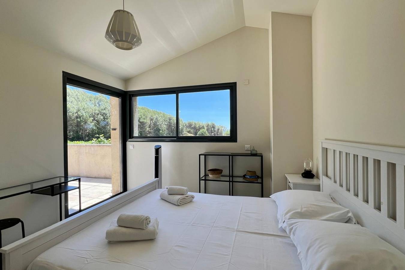 Maison des Vignes: Swimming pool and charm in Lauris in Lauris, Parque natural regional del Luberon